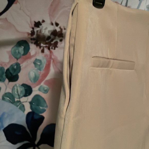 Menna Short skirt - Picture 3 of 7